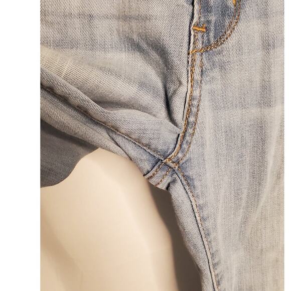 Levi's Slight Curve Classic Rise Straight Light Blue Denim Jeans Size 6 / 28 - Picture 6 of 10